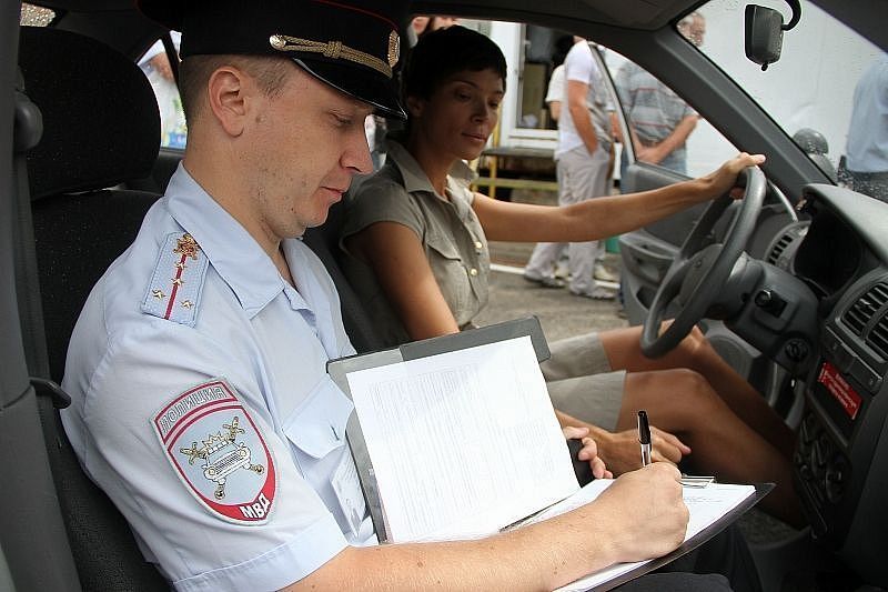 МВД составило список нарушений для аннулирования экзамена на водительские права