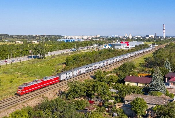Дополнительный двухэтажный поезд запустят между Симферополем и Тольятти: он будет делать остановки на Кубани