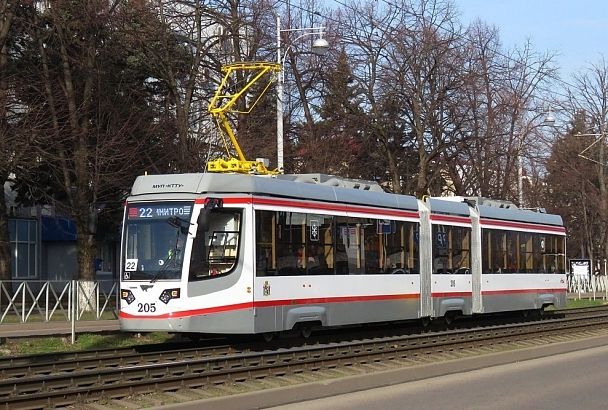 В Краснодаре восстановлено движение трамваев по кольцу на улице Московской