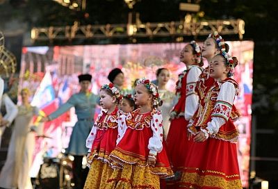 Курортный сезон на Азовском побережье Краснодарского края начинается фестивалями