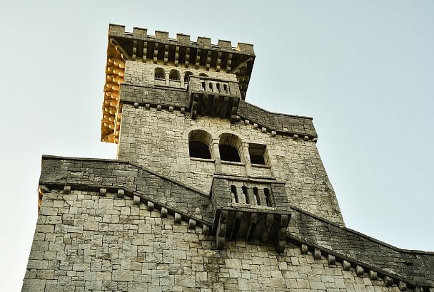 С высоты птичьего полета: что можно увидеть, поднявшись на башню Ахун в Сочи