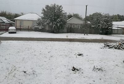 Зимняя сказка в октябре: первый снег выпал в предгорных районах Краснодарского края