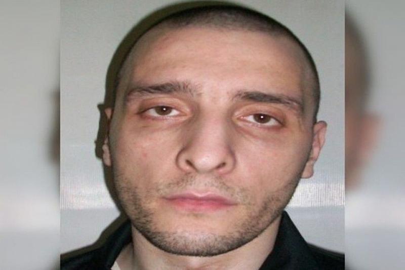 В Краснодарском крае главарь банды, пытавшей людей, сбежал и объявлен в розыск