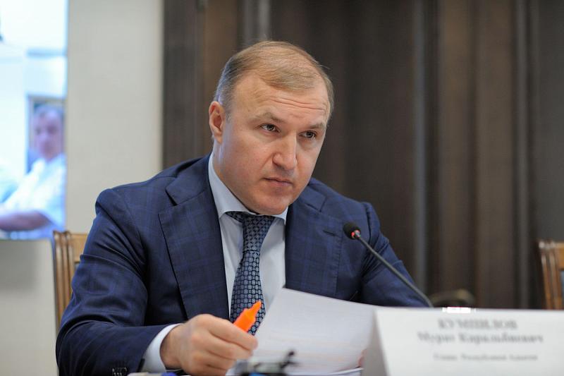 Мурат Кумпилов провел заседание Комиссии по обеспечению безопасности дорожного движения в Адыгее