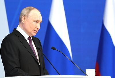 Владимир Путин поручил запустить новую программу расселения аварийного жилья 