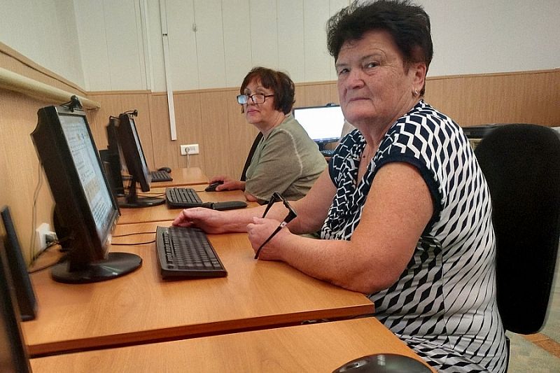 Жители Краснодарского края проходят бесплатное обучение в рамках нацпроекта «Демография» 