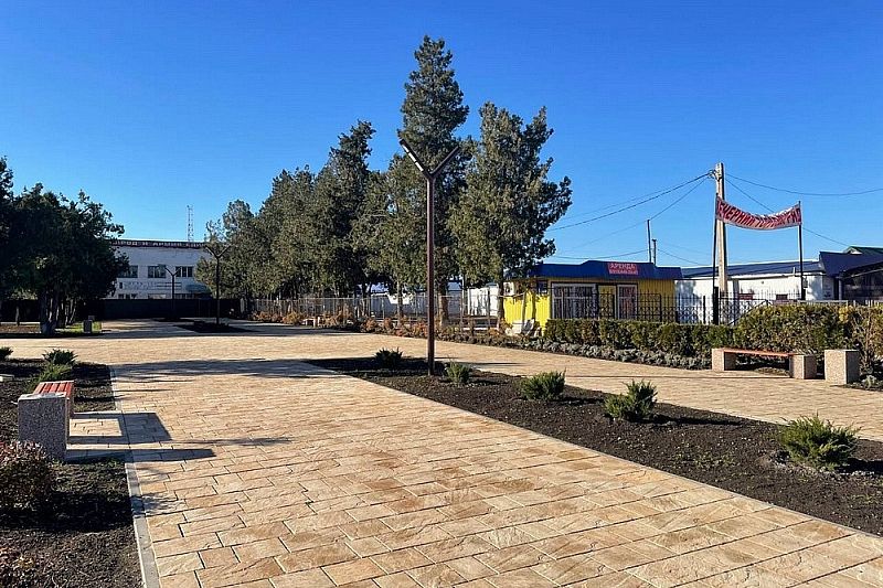 В Староминском районе благоустроили сквер по нацпроекту «Жилье и городская среда»