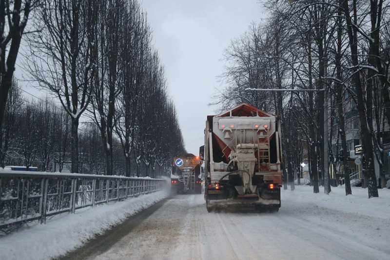 Расчистили 336 участков дорог: в администрации Краснодара отчитались об уборке снега и гололеда с улиц