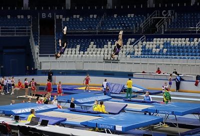 Зрители смогут бесплатно попасть на чемпионат России по прыжкам на батуте в Сочи 