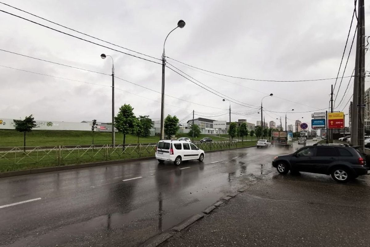 В Краснодаре после прошедшего ливня не зафиксированы подтопления магистралей