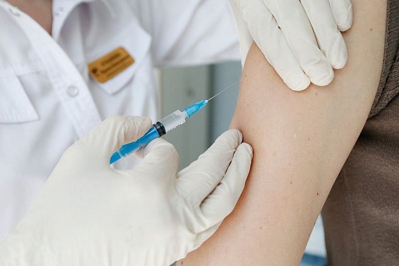 В Сочи стартовала выездная вакцинация от гриппа