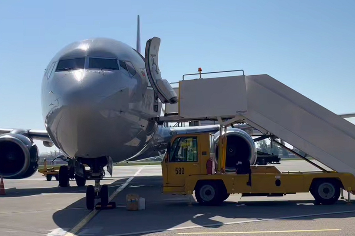 Отправление 16 рейсов задержано в аэропорту Сочи после временных ограничений полетов