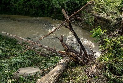 Ливень, гроза, град и подъем рек. Краснодарский край накроет непогода
