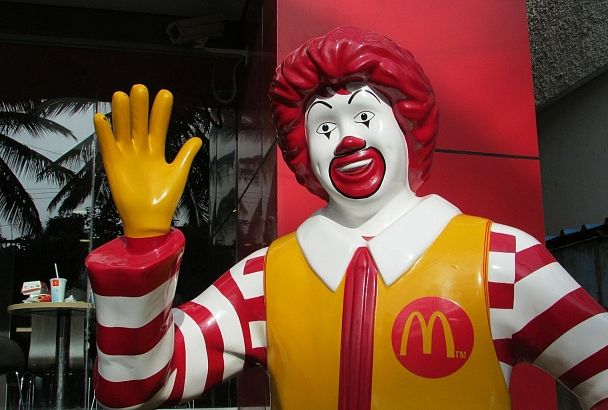 McDonald`s подтвердил закрытие всех ресторанов в России с 14 марта