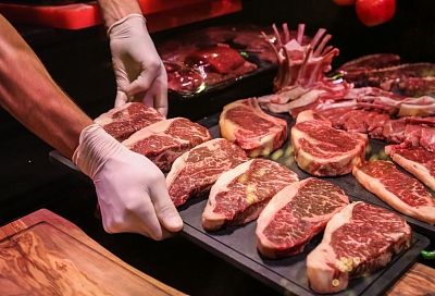 Россия на две трети увеличила импорт мяса из Бразилии
