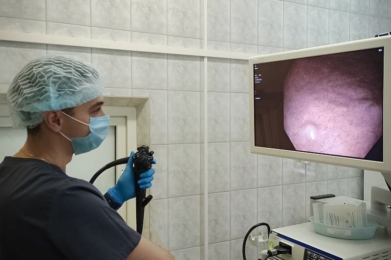 Краснодарские врачи провели пациентке с редкой патологией щадящую операцию в кишечнике 