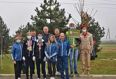 В рамках акции «Сохраним лес» в Краснодарском крае высадили более трех тысяч саженцев 