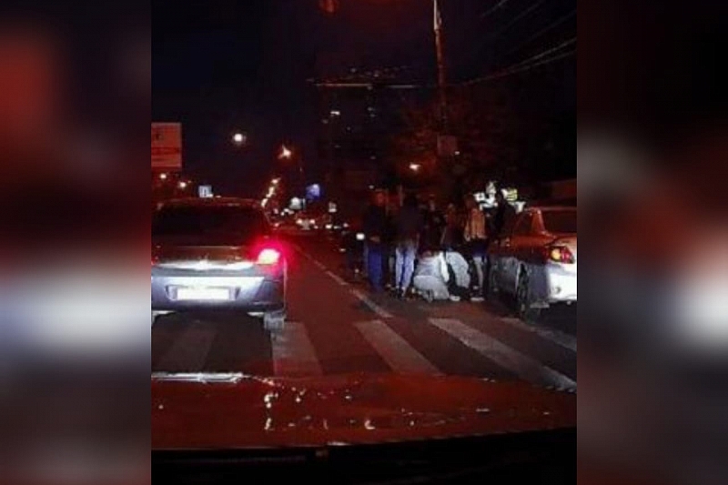 В Краснодаре водитель иномарки не заметил 10-летнего мальчика на пешеходном переходе и сбил его