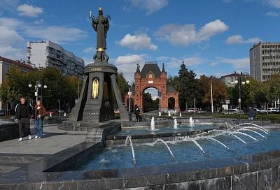 Запуск фонтанов в Краснодаре перенесли из-за непогоды