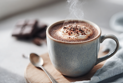 Кофе с какао стал уютнее обычного: аромат получился насыщенным с мягкой сливочной ноткой