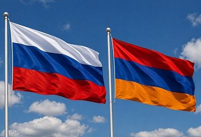 Москва потребовала объяснений из-за инцидента у мемориала в Армении