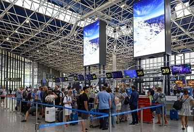 В аэропортах Сочи и Геленджика ввели ограничения