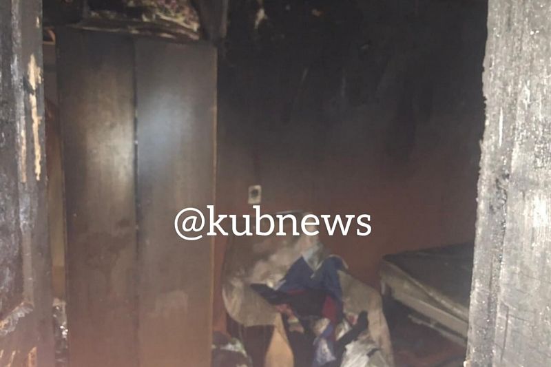 Мать и двое маленьких детей погибли при пожаре в квартире
