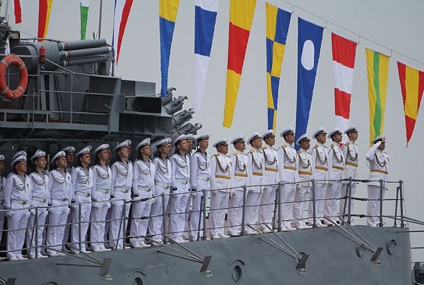 Губернатор Кубани Вениамин Кондратьев поздравил военных моряков и ветеранов с Днем ВМФ