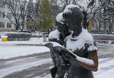 Снег в Краснодаре: зима пришла в город в конце ноября