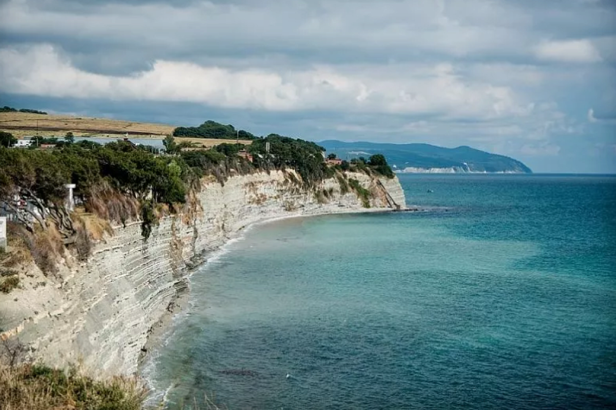 На каких курортах Краснодарского края самая теплая вода в море