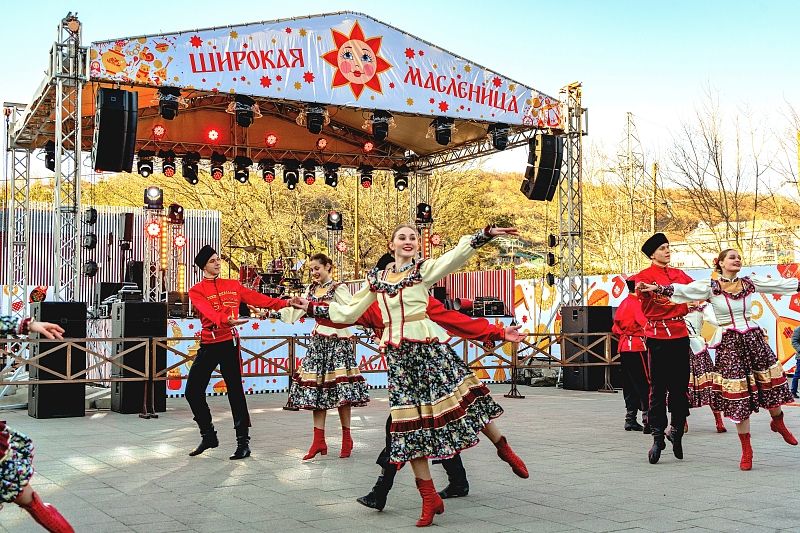 Масленица в Краснодарском крае: праздничные мероприятия проведут 2,5 тысячи учреждений культуры