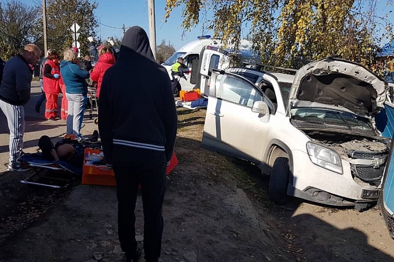 В Краснодарском крае в ДТП с участием кареты «скорой помощи» пострадали 4 человека