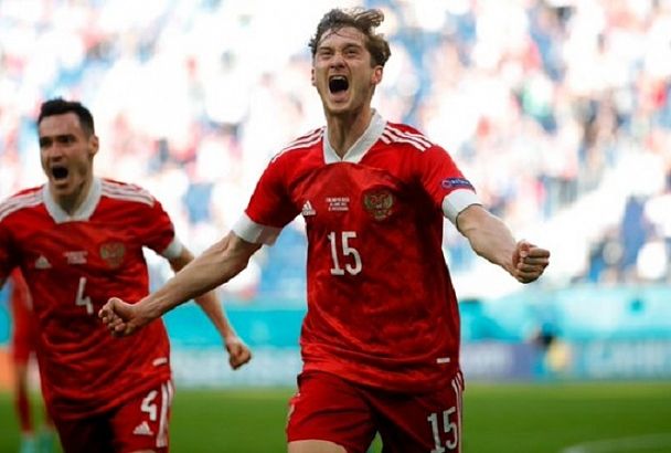 Первая победа на Евро: сборная России обыграла Финляндию  