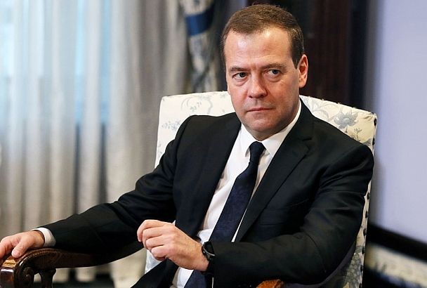 «Поганые псы войны»: Медведев жестко ответил требующим наказать Россию