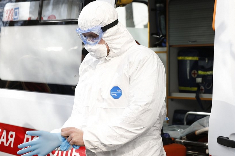 В сочинском обсерваторе выявили коронавирус у четырех человек, прилетевших из Москвы