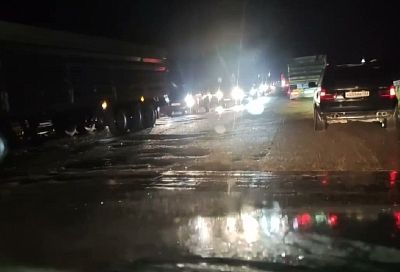 В ГИБДД предупредили водителей о ямах на трассе Новороссийск-Керчь и Краснодар-Верхнебаканский