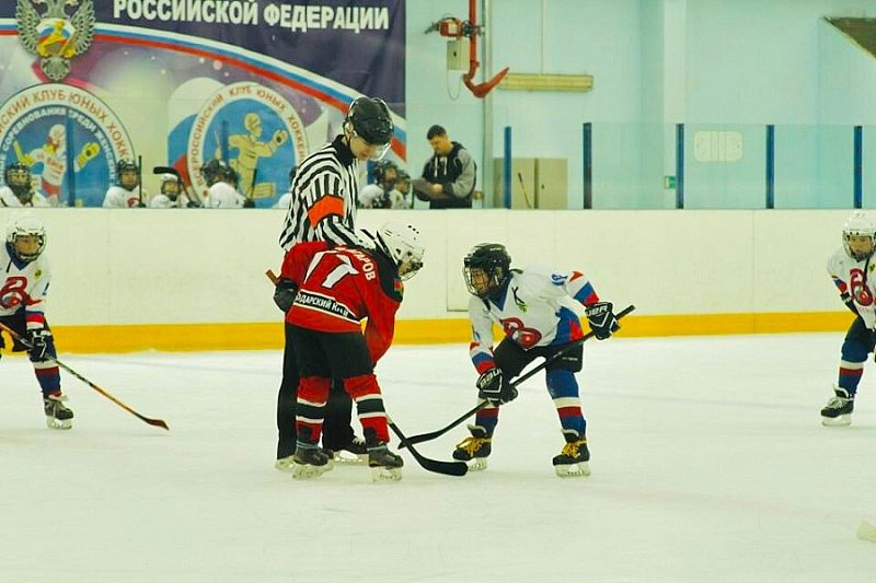 В Краснодаре пройдут краевые соревнования по хоккею «Золотая шайба»