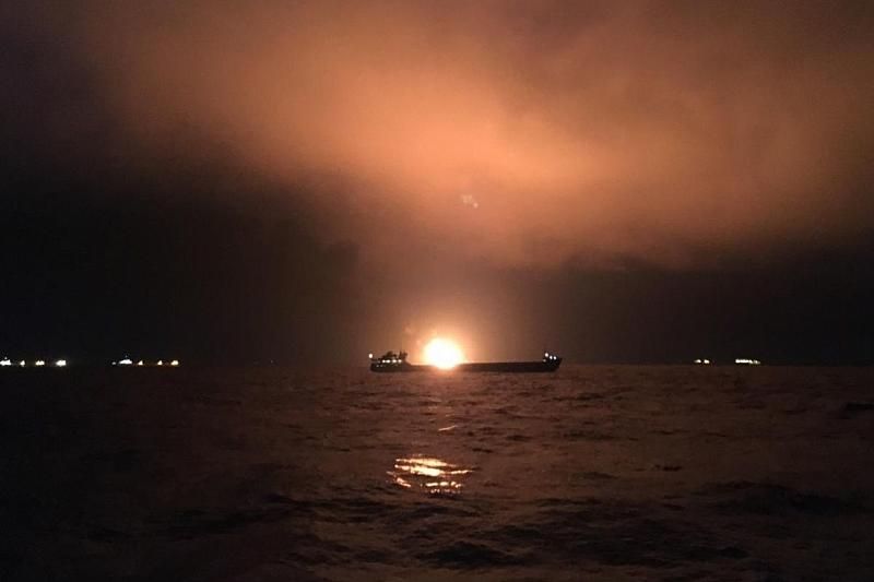 По факту гибели моряков в пожаре на входе в Керченский пролив возбуждено уголовное дело