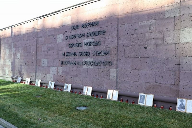 Память героев Великой Отечественной войны почтили в Краснодаре в День Неизвестного Солдата
