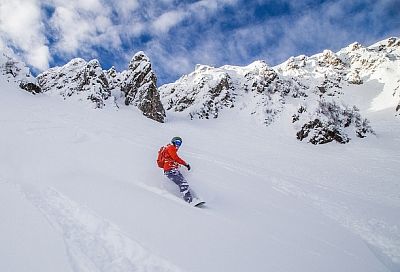 Россияне назвали горные курорты Сочи лучшими в стране для сноубордистов