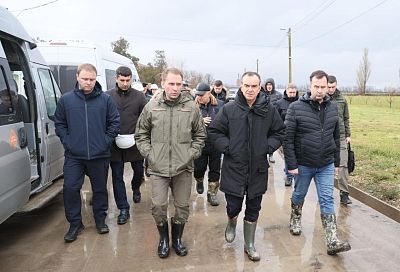 Александр Козлов и Вениамин Кондратьев оценили полигон для утилизации собранных в зоне ликвидации ЧС нефтепродуктов