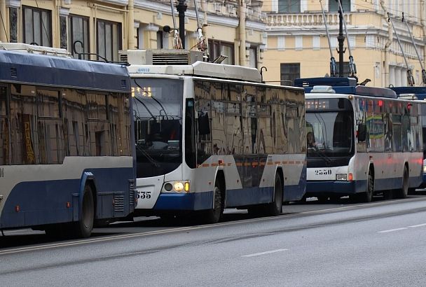 В Новороссийске введут электронные льготные проездные на общественный транспорт