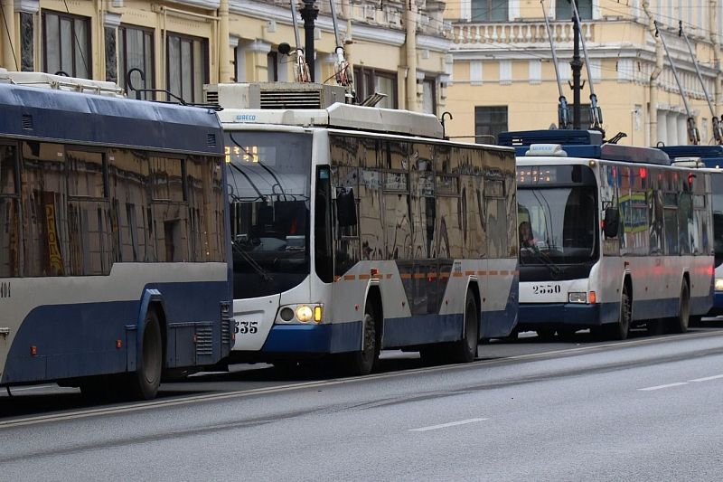 В Новороссийске введут электронные льготные проездные на общественный транспорт