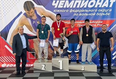 Борцы вольного стиля из Краснодарского края выиграли 14 наград Чемпионата ЮФО
