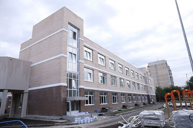 Завершается строительство нового корпуса на 400 мест школы №46 в микрорайоне Гидростроителей Краснодара