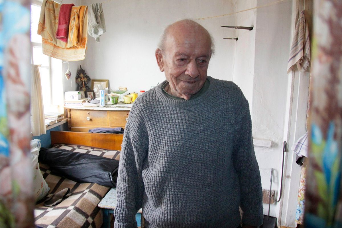 Благодаря помощи неравнодушных людей фронтовик Александр Квочко в этом году получит собственное жилье. Благодаря помощи неравнодушных людей фронтовик Александр Квочко в этом году получит собственное жилье.