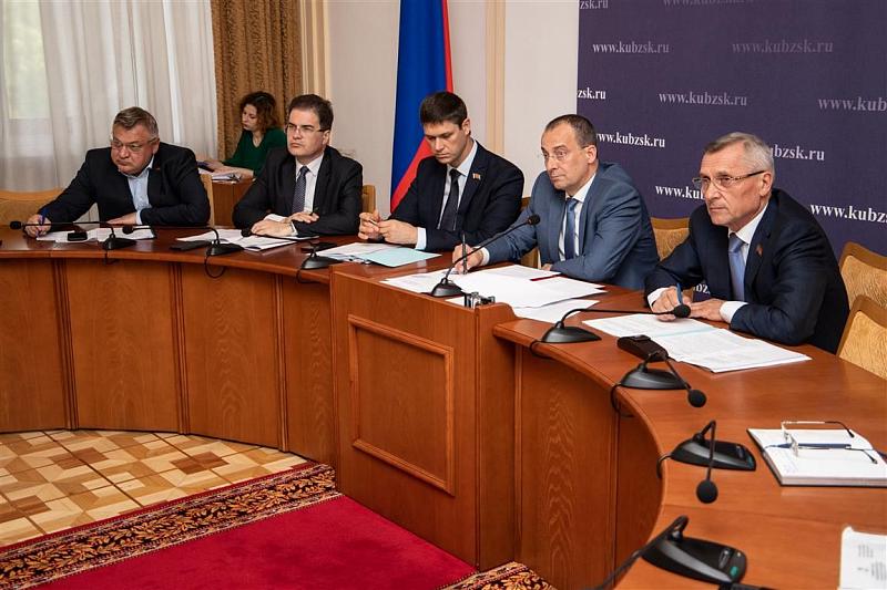 В ЗСК обсудили планы развития в Краснодарском крае спорта шаговой доступности