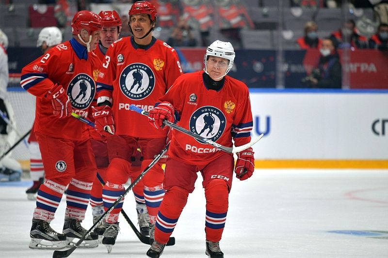 Путин не сыграет в гала-матче Ночной хоккейной лиги в Сочи