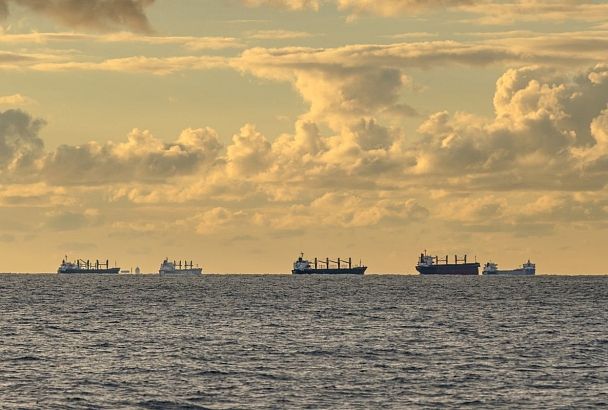 Шедший в Новороссийск танкер загорелся из-за «внешнего воздействия»