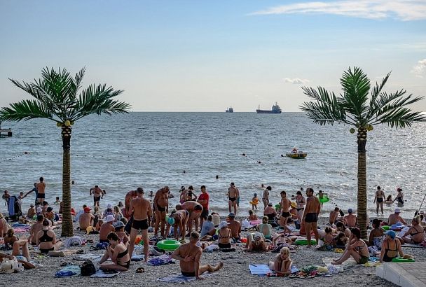 Какая температура Черного моря на курортах Краснодарского края
